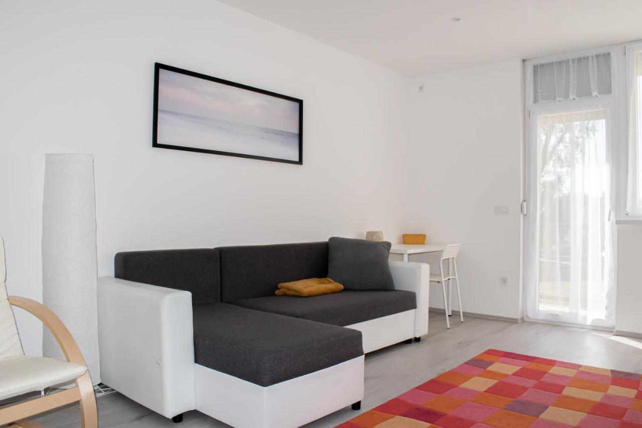Fodormenta Residence Eger Exterior foto
